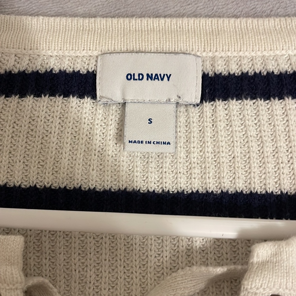 Sweater - Picture 2 of 2